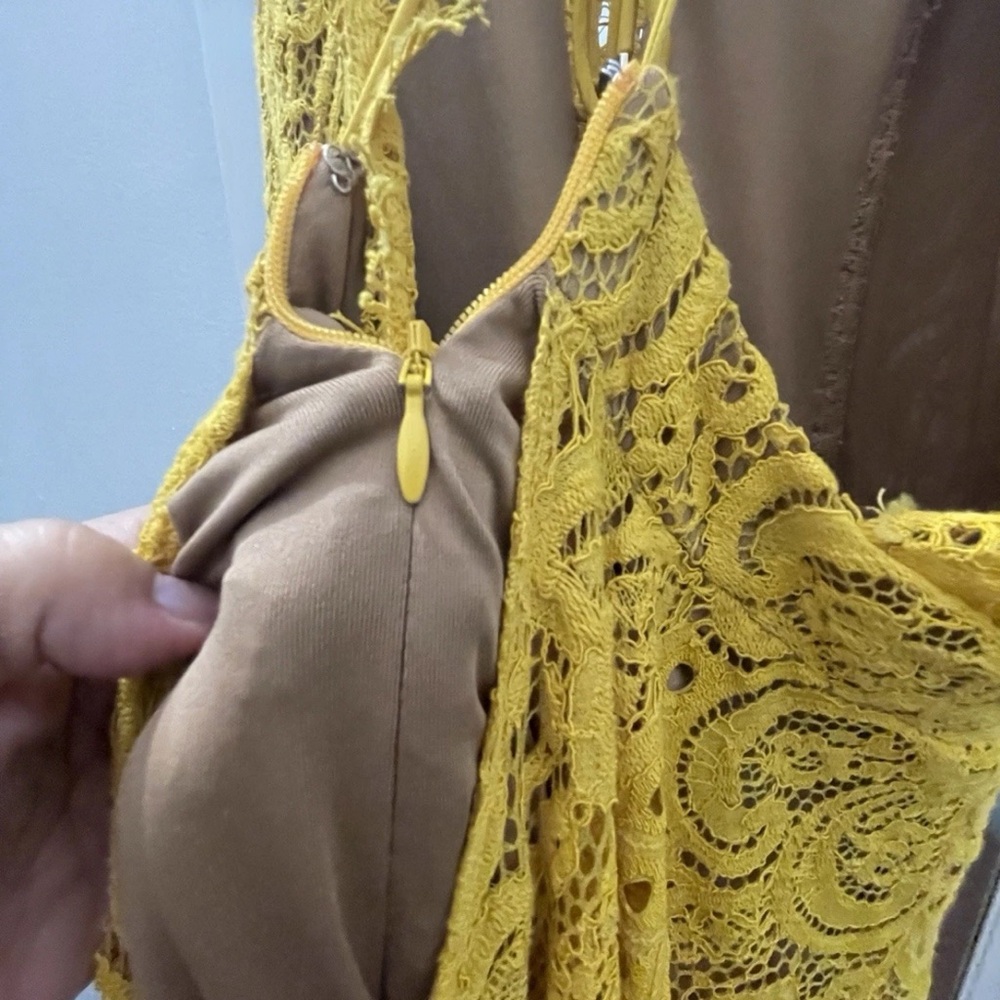 Michael Costello x Revolve Long Sexy Maxi Dress Sz Medium Yellow Lace - Picture 8 of 11
